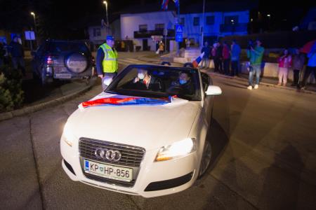 Sprejem Lovra Kosa - Prihod